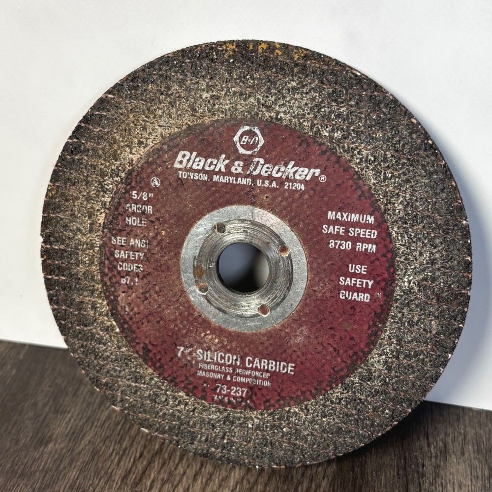 Black Decker 7 Inch Silicon Carbide Cut Off Wheel 5/8‎ Inch Arbor 8730 RPM